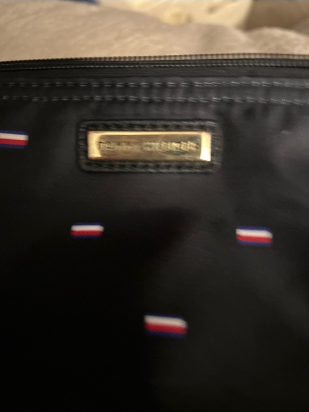 Tommy Hilfiger Black Crossbody Shoulder Bag with Subtle Stripe Accents - Picture 3 of 12
